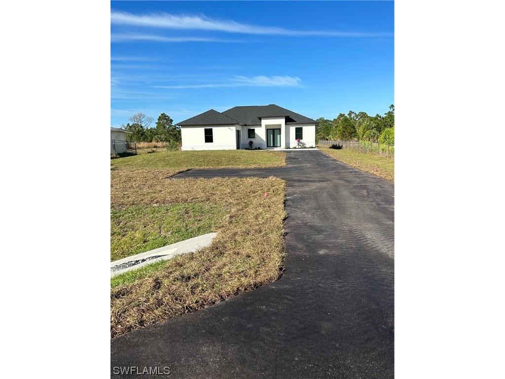 4865 16th Street NE Naples FL 34120 224012663 image1