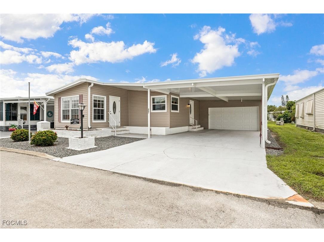 487 Jacklin Lane North Fort Myers FL 33903 2025011814 image1