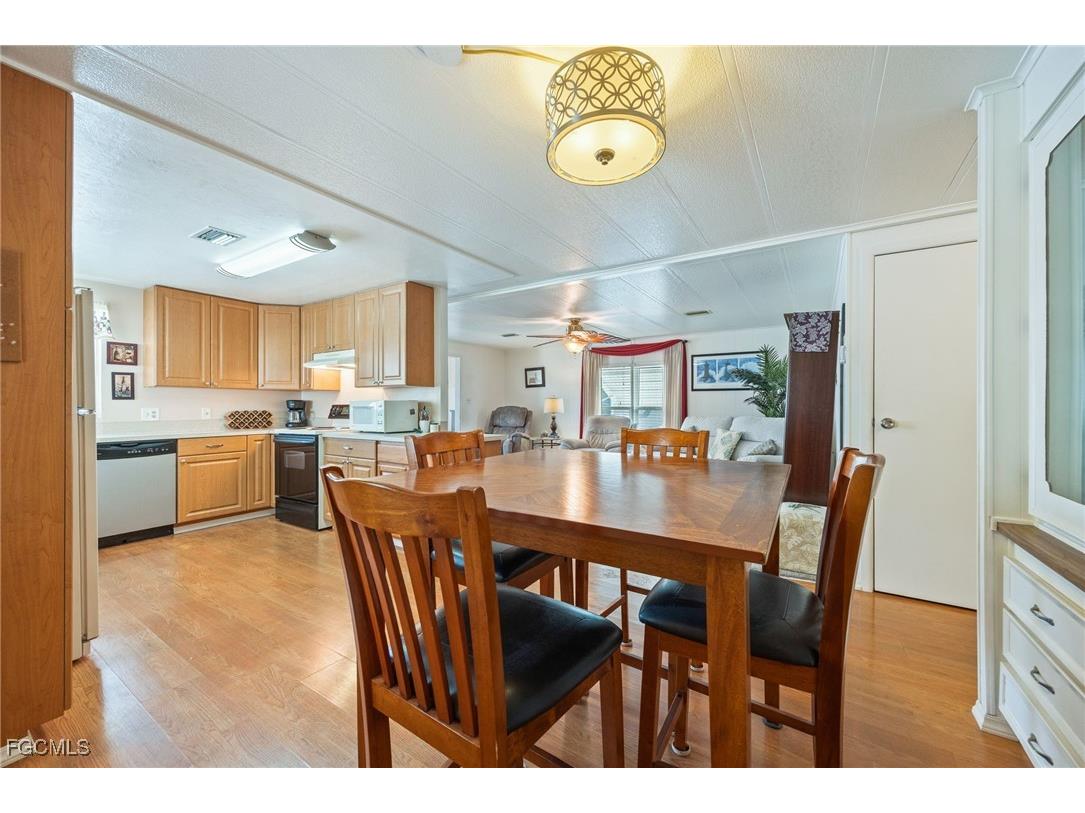 487 Jacklin Lane North Fort Myers FL 33903 2025011814 image12