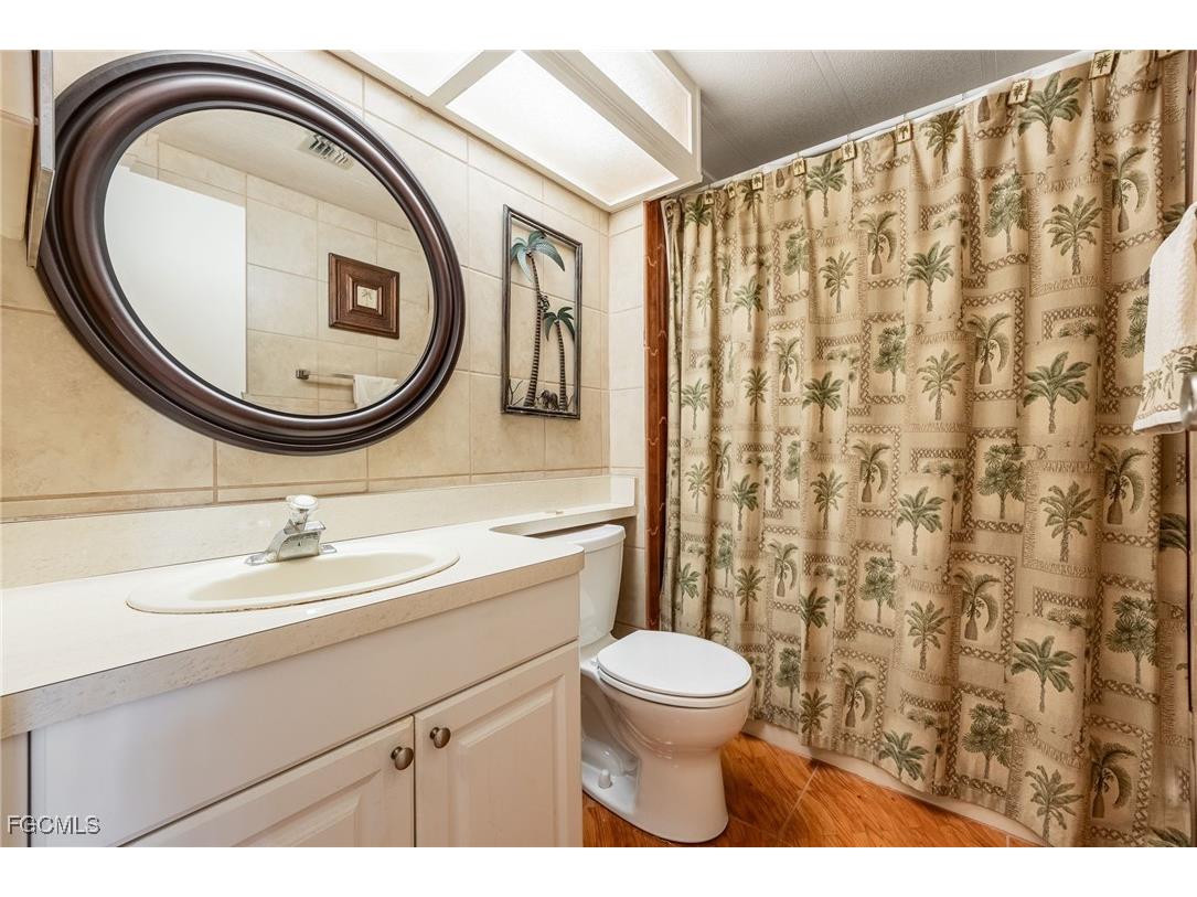 487 Jacklin Lane North Fort Myers FL 33903 2025011814 image23