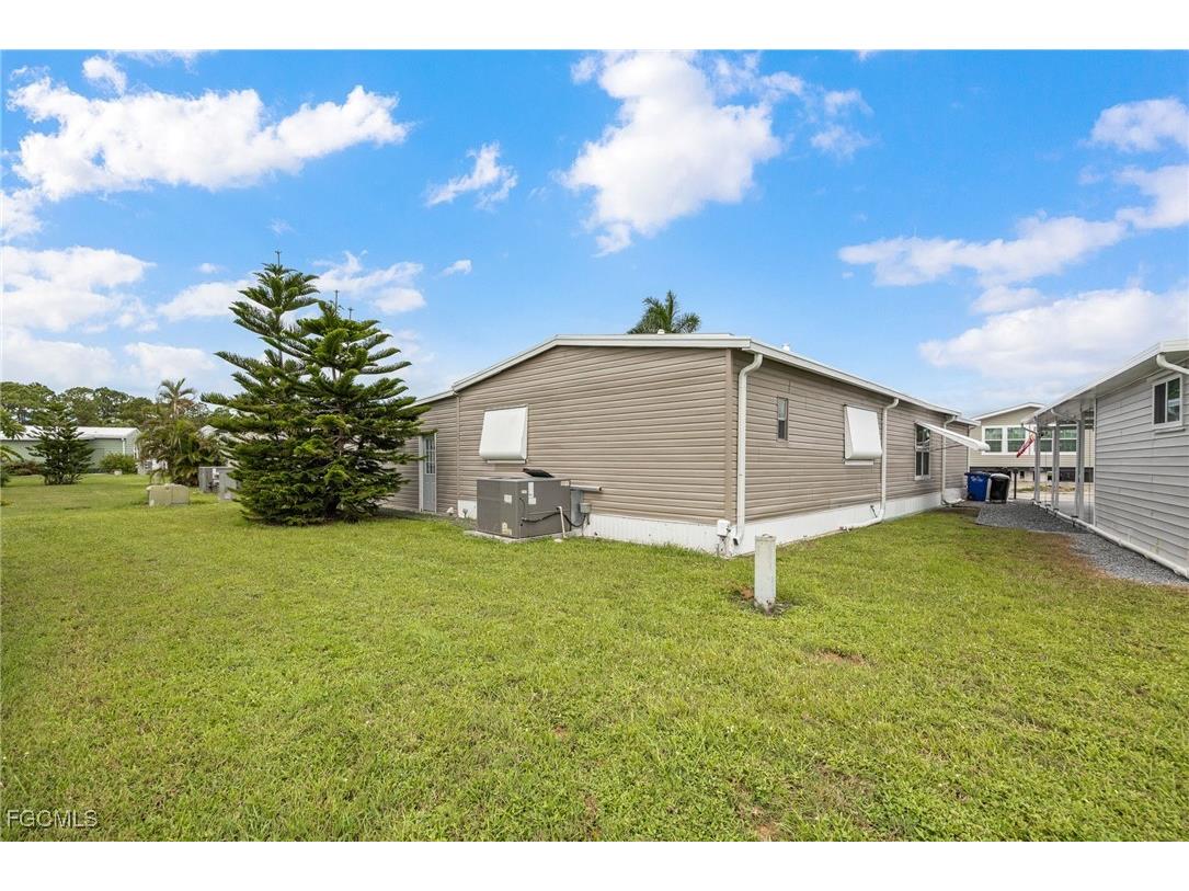 487 Jacklin Lane North Fort Myers FL 33903 2025011814 image24