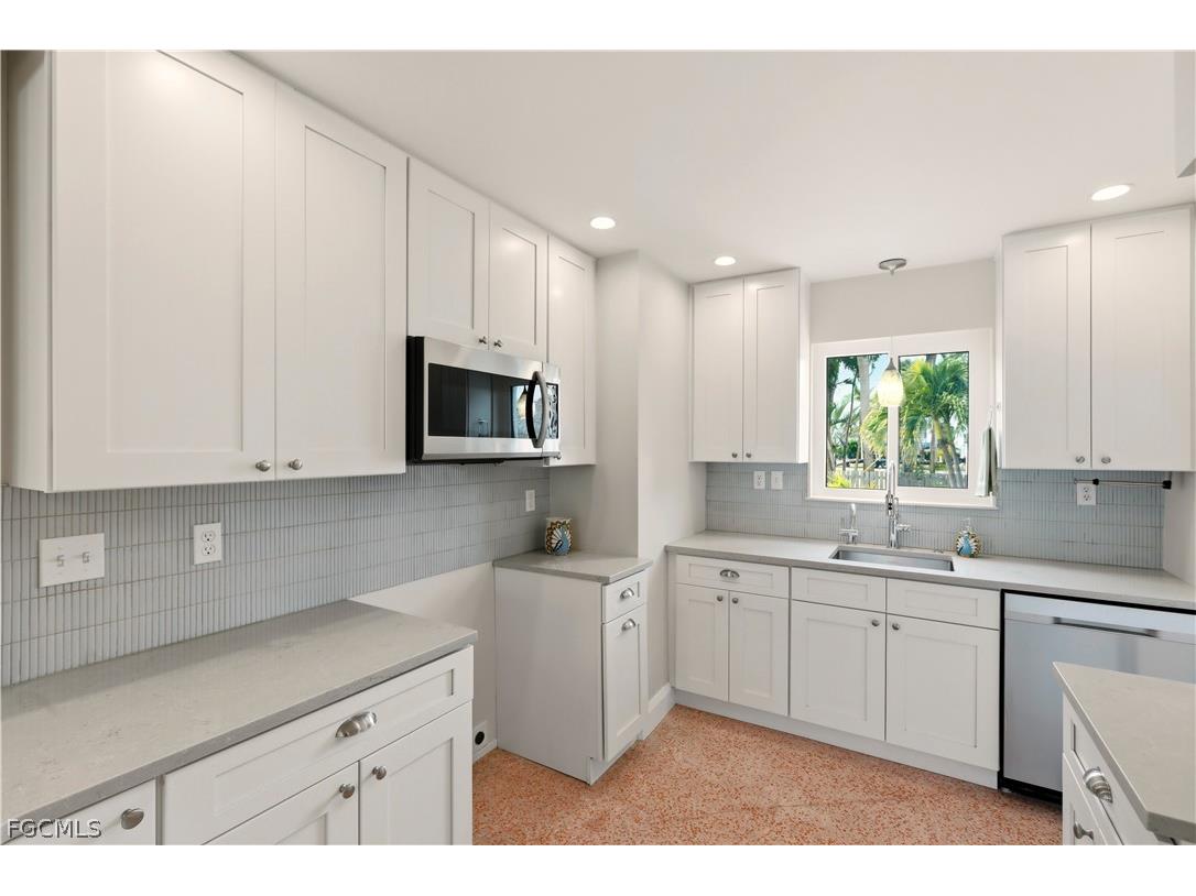 4870 Coquina Road SW Fort Myers Beach FL 33931 2026006883 image14