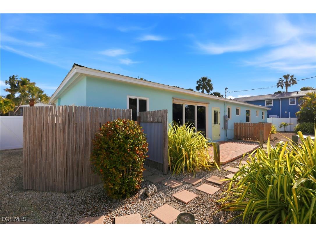 4870 Coquina Road SW Fort Myers Beach FL 33931 2026006883 image25