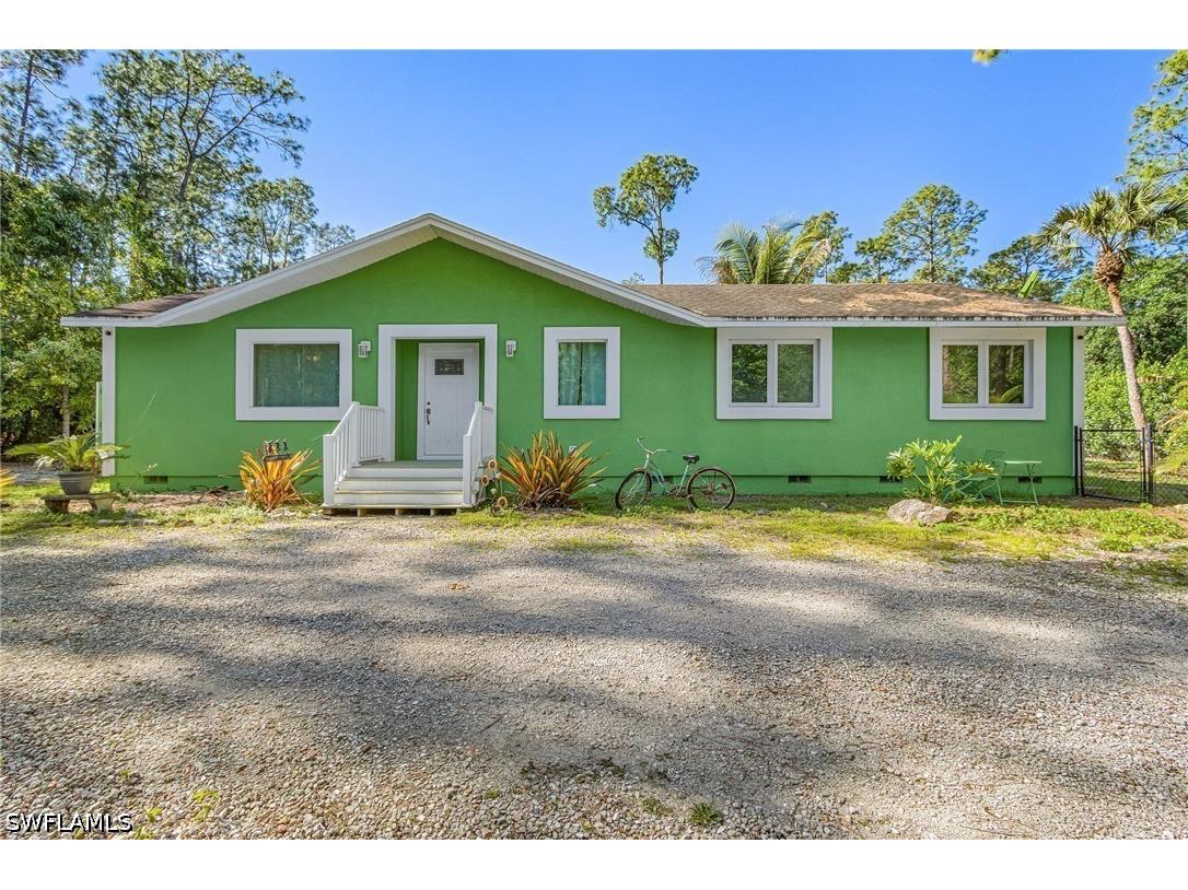 4870 Hawthorn Woods Way Naples FL 34116 226015413 image1