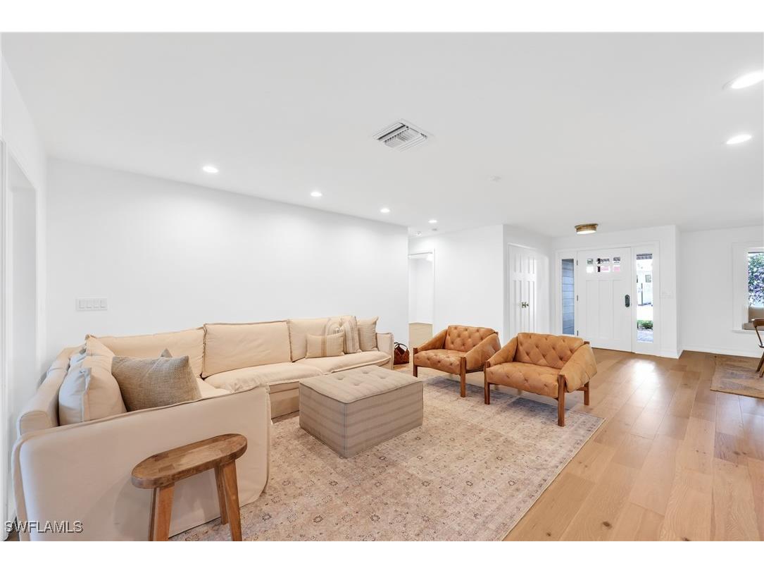 4870 Whispering Pine Way Naples FL 34103 225084801 image14