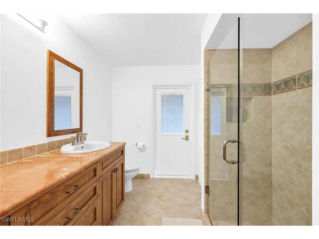 4870 Whispering Pine Way Naples FL 34103 225084801 image25