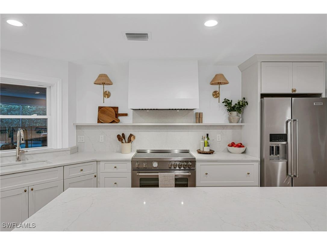 4870 Whispering Pine Way Naples FL 34103 225084801 image5