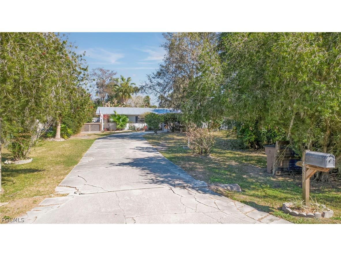 4871 Shady River Lane Fort Myers FL 33905 2026010431 image2