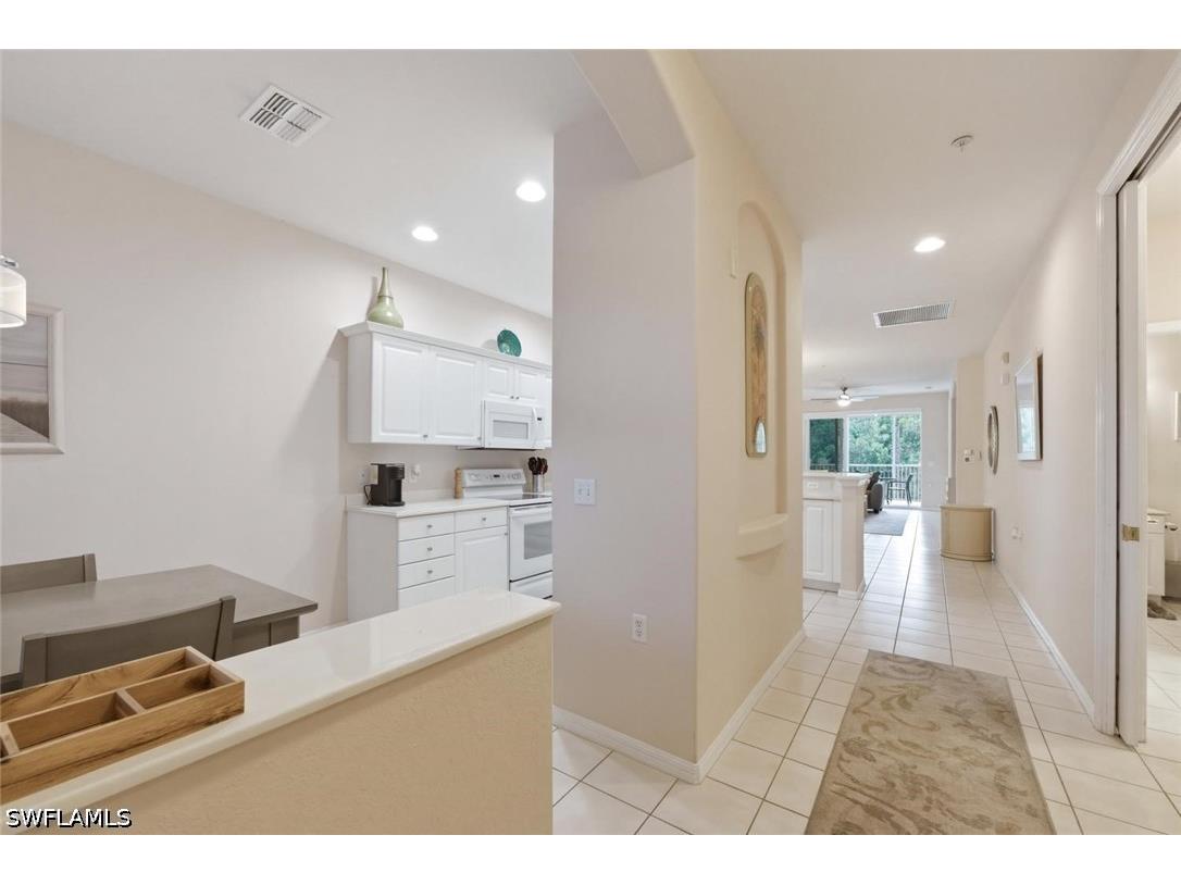 4873 Hampshire Court #104 Naples FL 34112 226016064 image3