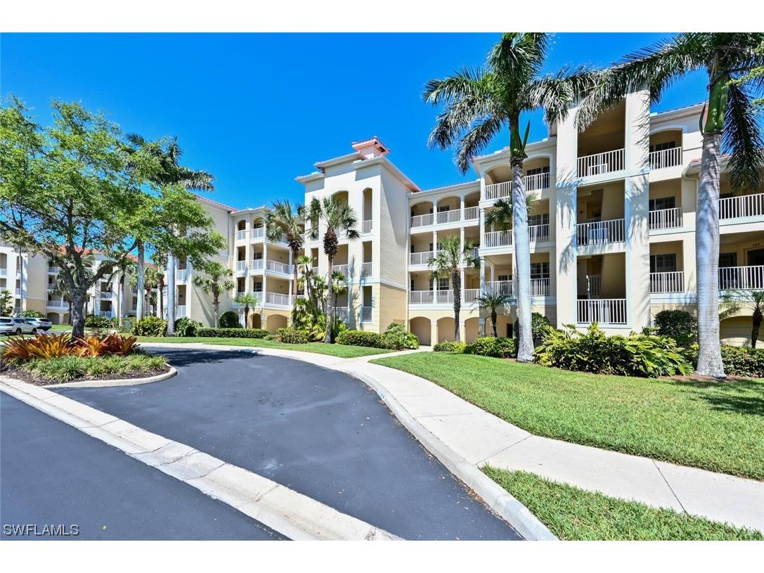 4873 Hampshire Court #5-105 Naples FL 34112 223021818 image1