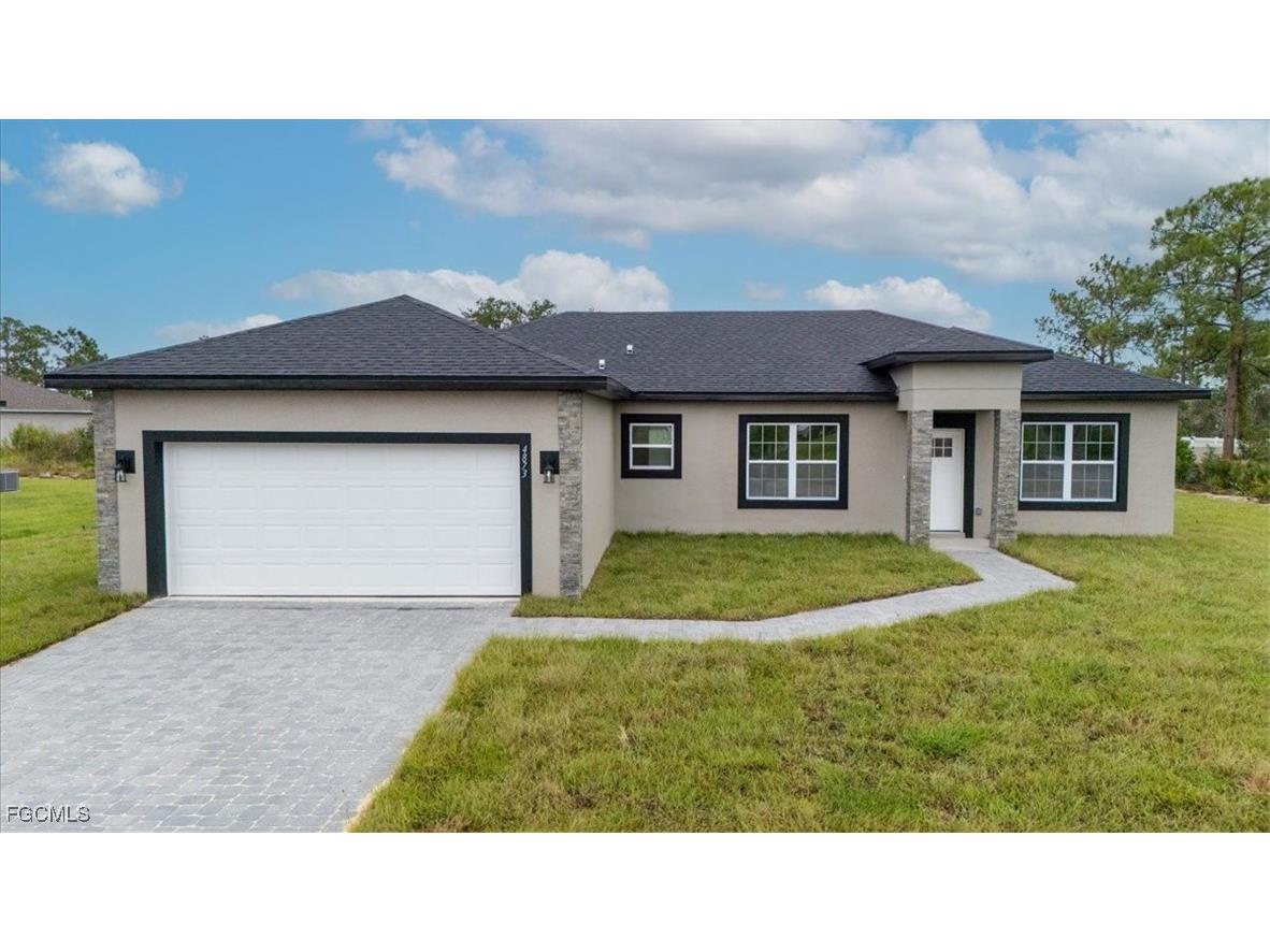 4873 Myrtle Beach Drive Sebring FL 33872 2025015376 image1