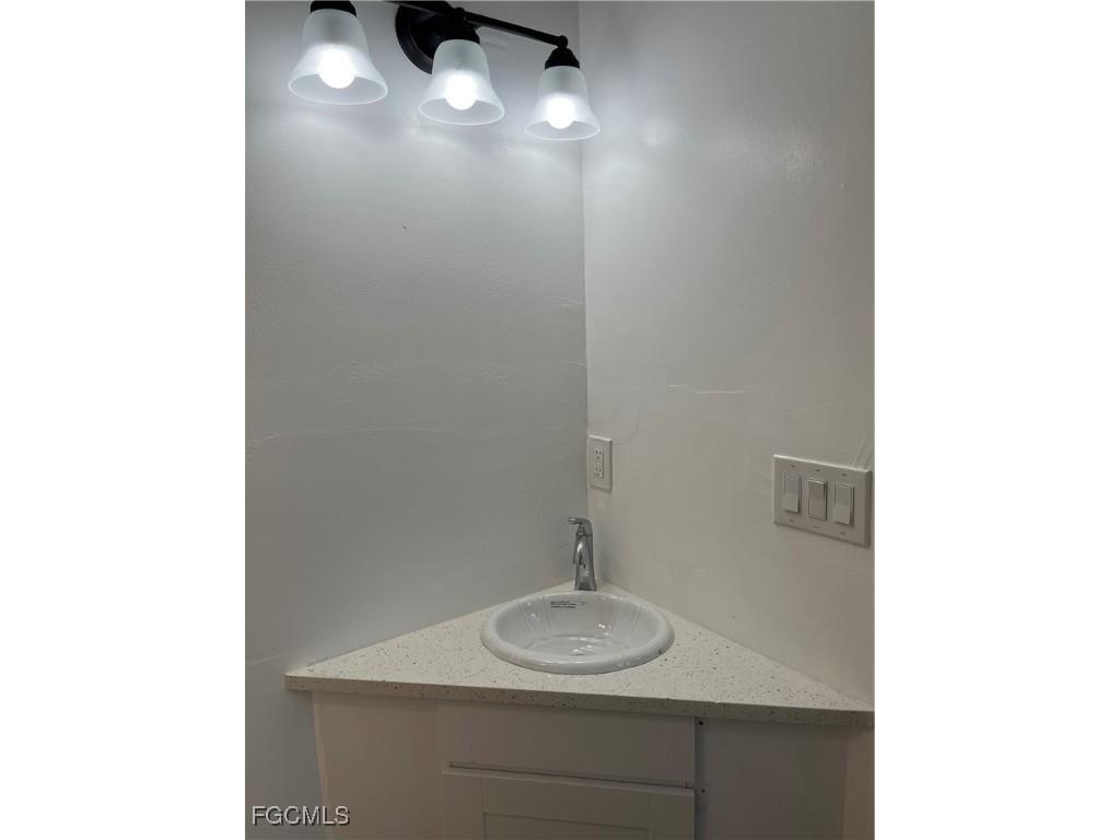 4874 Pine Island Road NW #A Matlacha FL 33993 225055361 image12