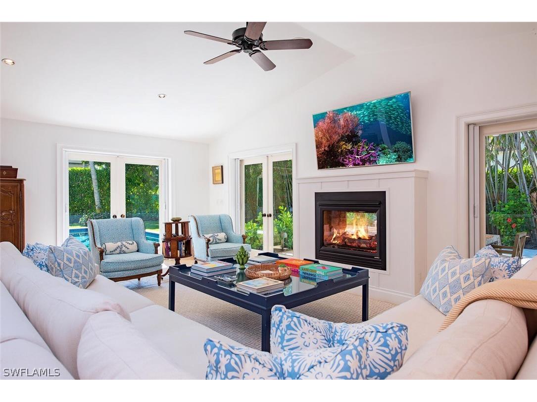 4875 Whispering Pine Way Naples FL 34103 226006440 image13