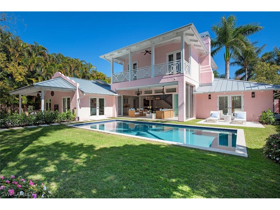 4875 Whispering Pine Way Naples FL 34103 226006440 image2