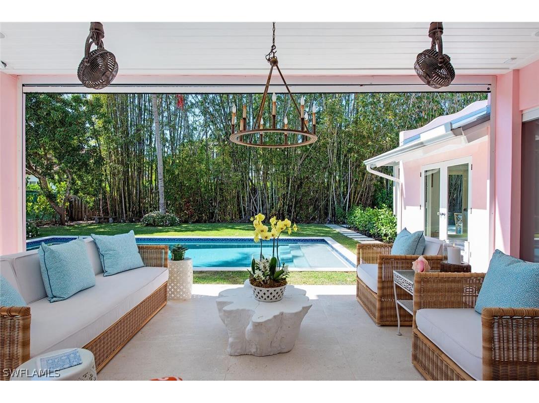 4875 Whispering Pine Way Naples FL 34103 226006440 image9