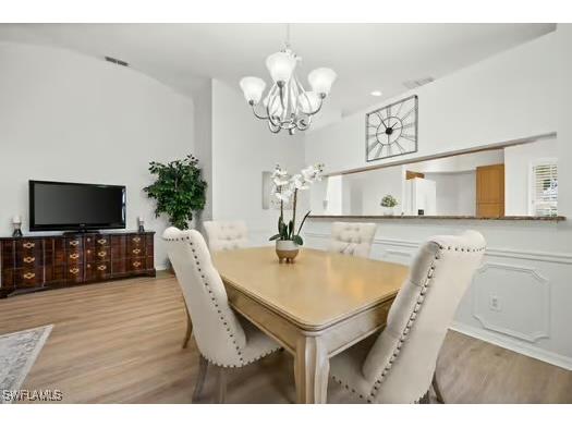 4878 Europa Drive Naples FL 34105 225069397 image5