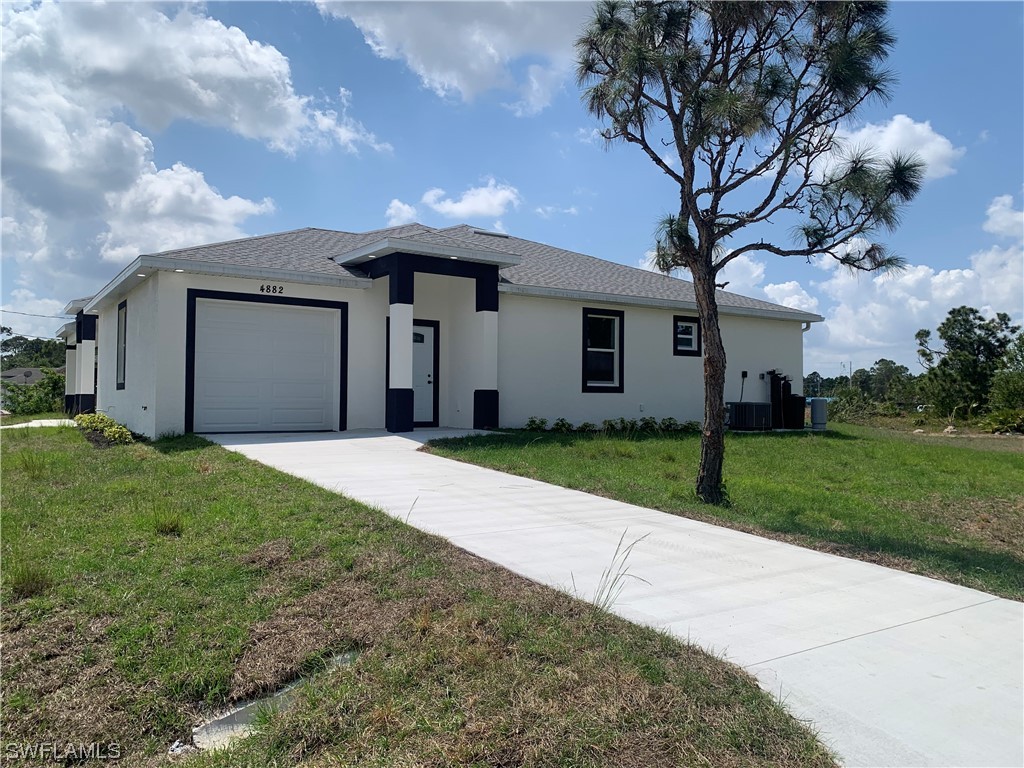 4882 Golfview Boulevard Lehigh Acres FL 33973 223025599 image1