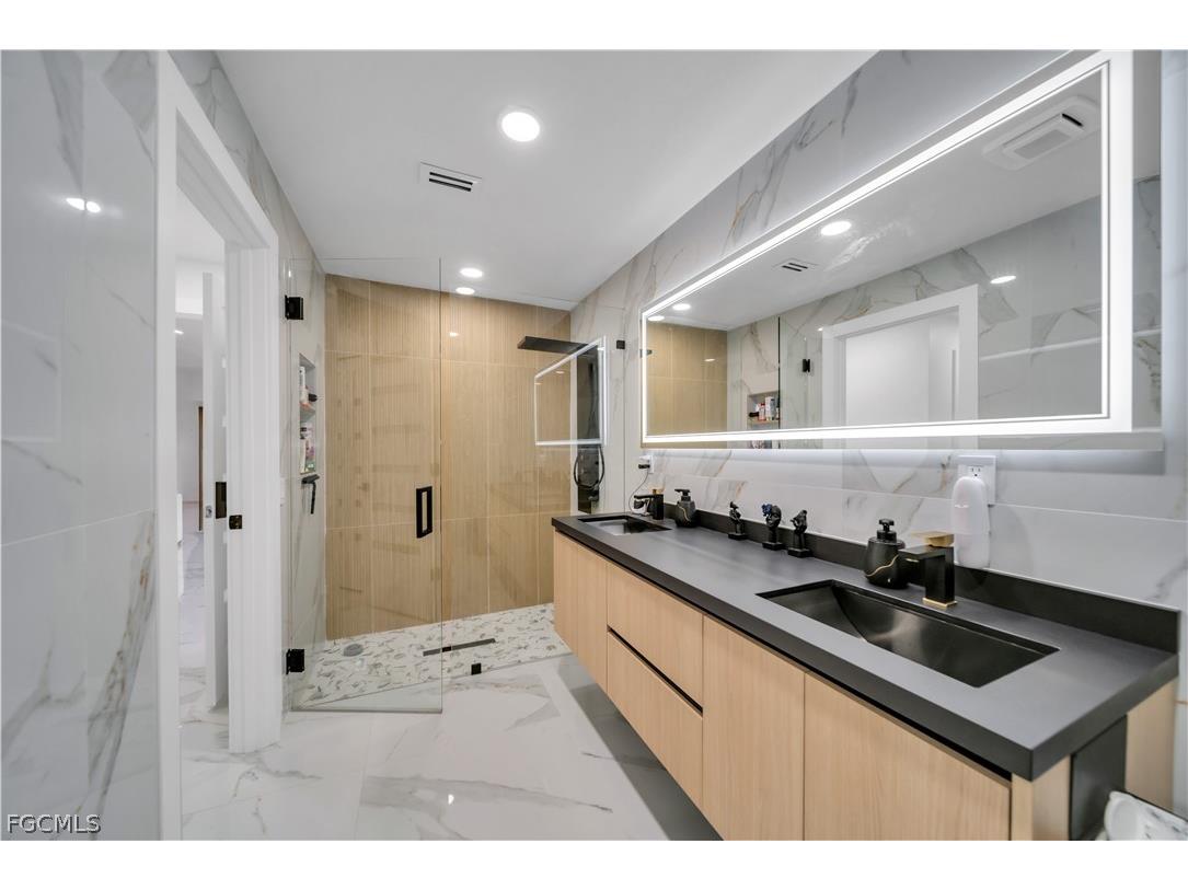 4882 Woodstock Road Saint James City FL 33956 2026007152 image19