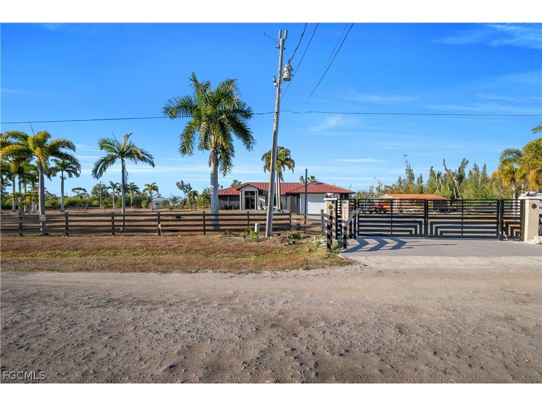 4882 Woodstock Road Saint James City FL 33956 2026007152 image5