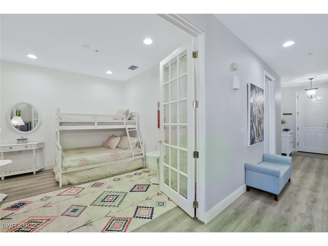 4883 Hampshire Court #102 Naples FL 34112 225067955 image16