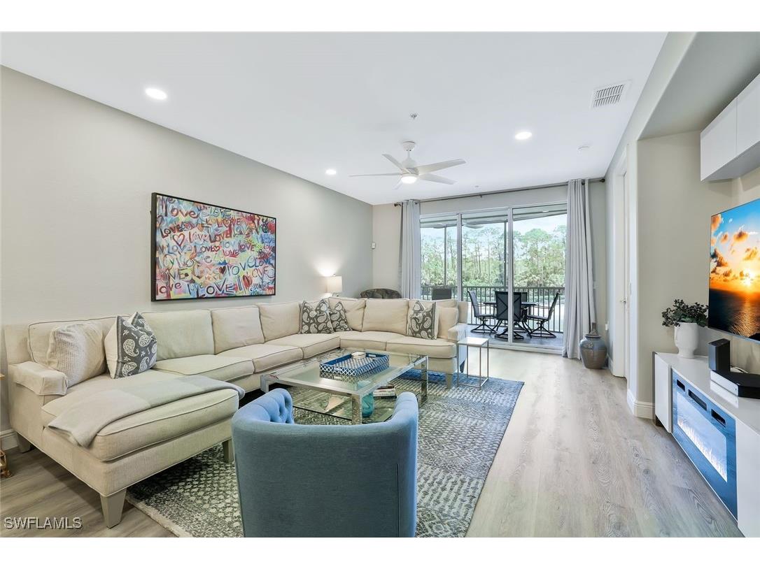 4883 Hampshire Court #102 Naples FL 34112 225067955 image2