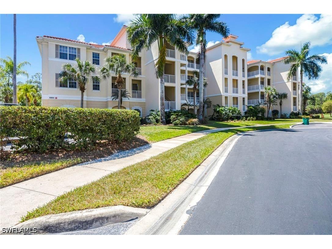 4884 Hampshire Court #203 Naples FL 34112 226012225 image1