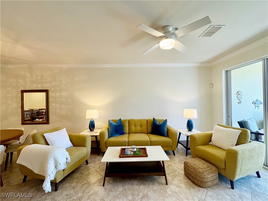 4884 Hampshire Court #7-104 Naples FL 34112 226005077 image2