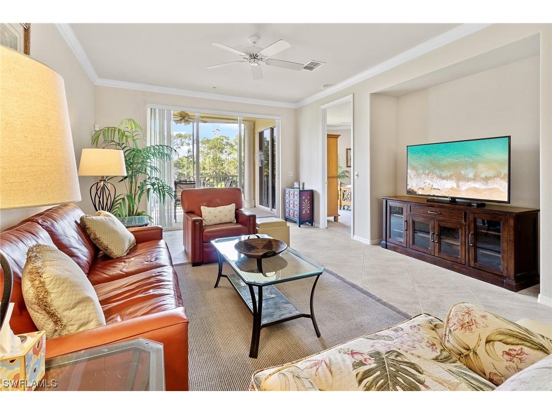 4884 Hampshire Court #7-202 Naples FL 34112 224015866 image1