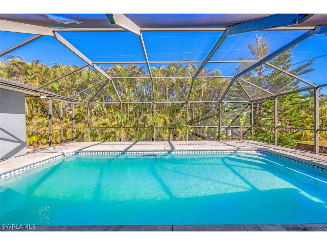 4884 Riverside Drive Estero FL 33928 223004502 image1