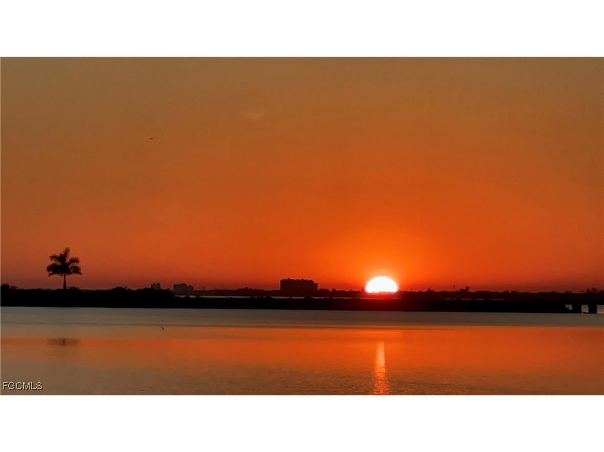 4885 E Riverside Drive Fort Myers FL 33905 2025020847 image45