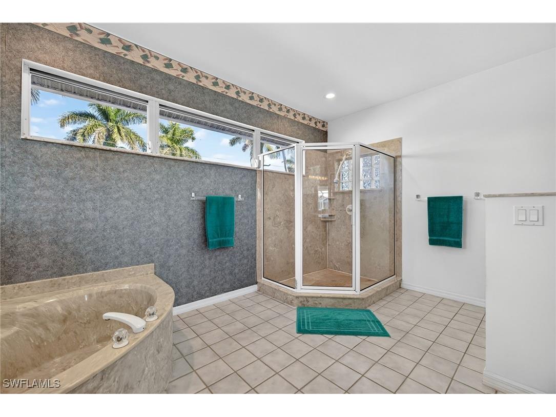 489 Adirondack Court Marco Island FL 34145 225081035 image24