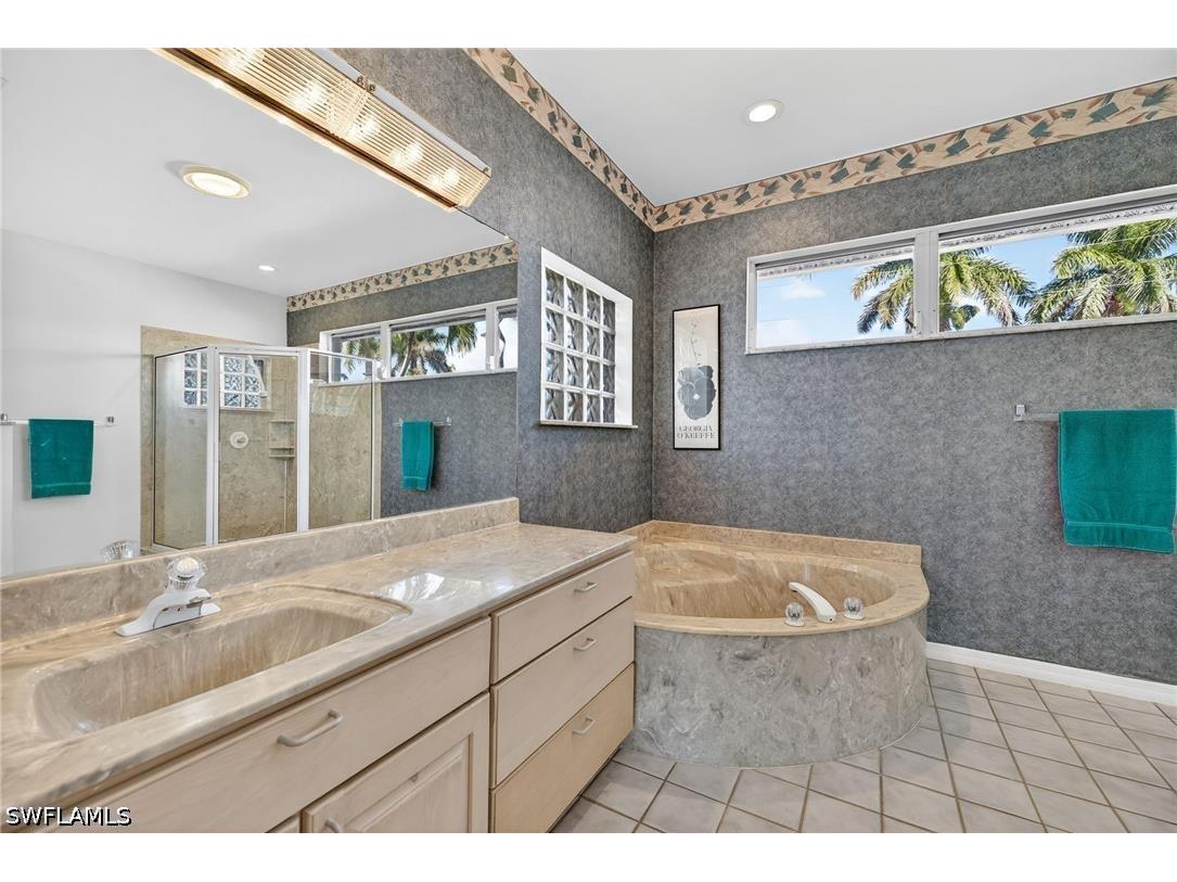 489 Adirondack Court Marco Island FL 34145 226019099 image18