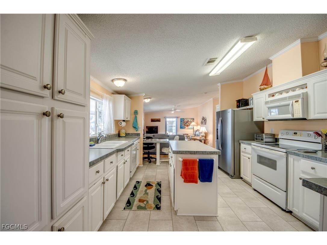 4892 Gulfgate Lane Saint James City FL 33956 2026012753 image12