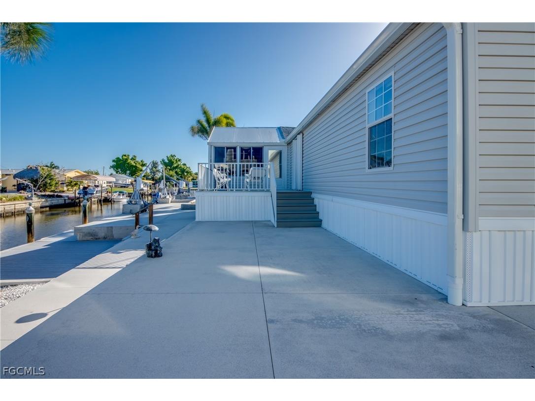 4892 Gulfgate Lane Saint James City FL 33956 2026012753 image26