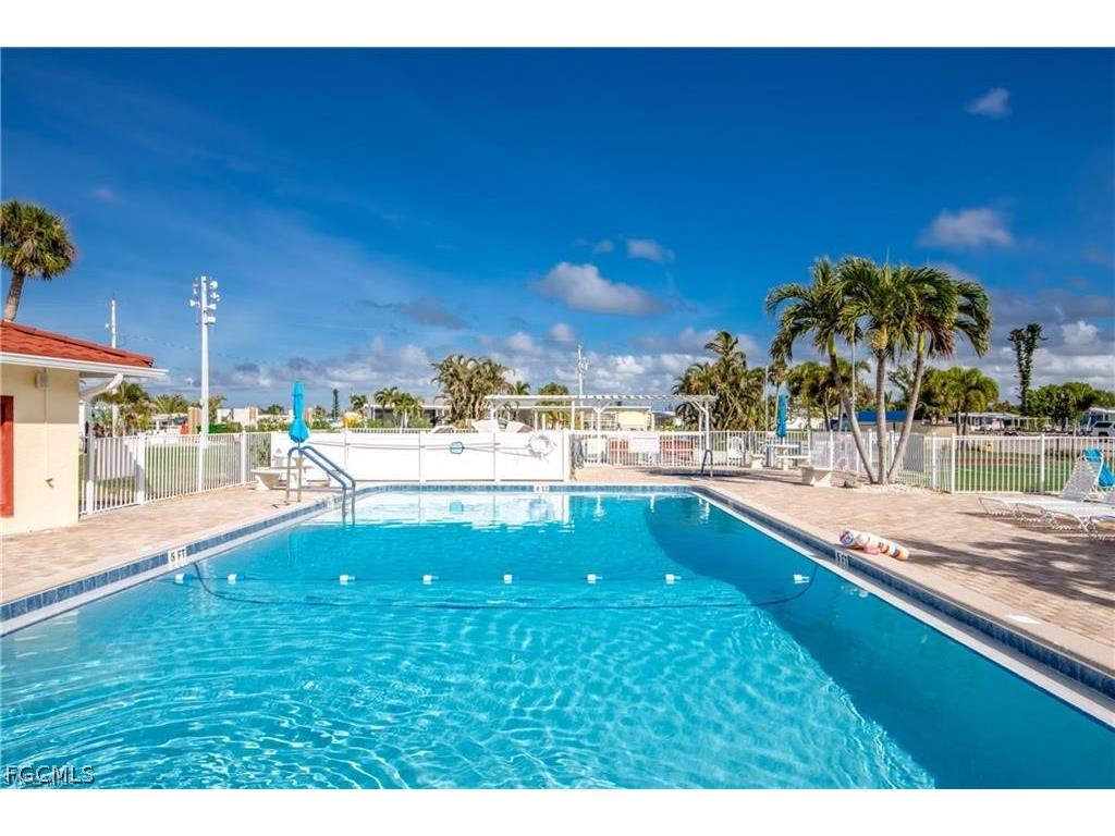 4892 Gulfgate Lane Saint James City FL 33956 2026012753 image38