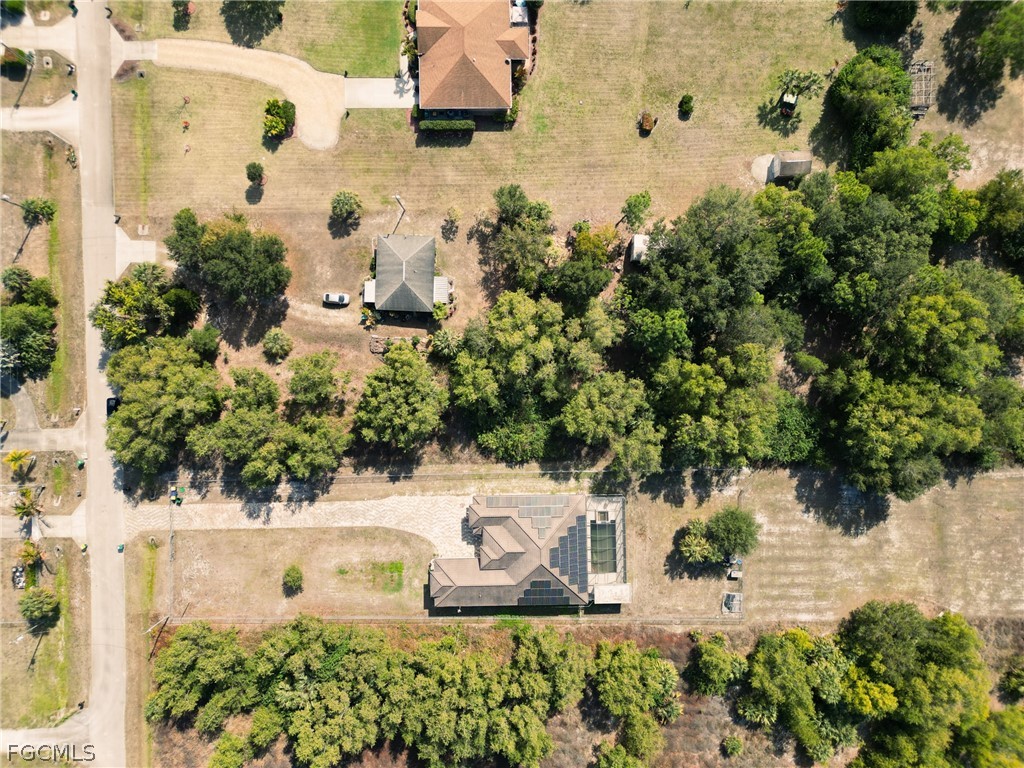 48XX 10TH ST NE Naples FL 34120 2026007953 image1