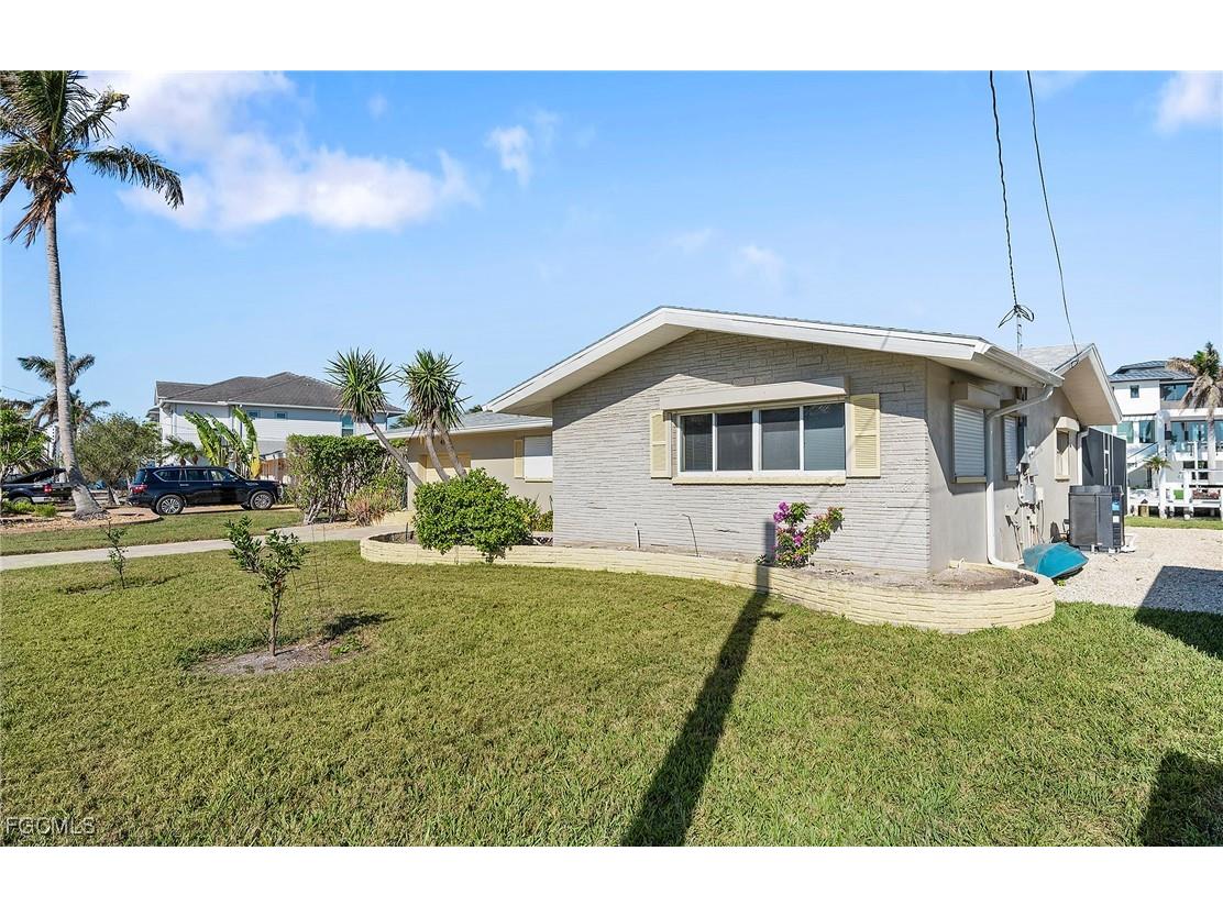 49 Fairview Boulevard Fort Myers Beach FL 33931 2026003035 image31