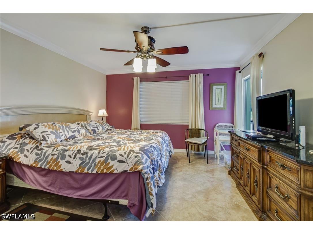 49 High Point Circle S #102 Naples FL 34103 226016205 image13