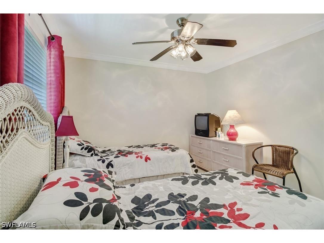 49 High Point Circle S #102 Naples FL 34103 226016205 image16