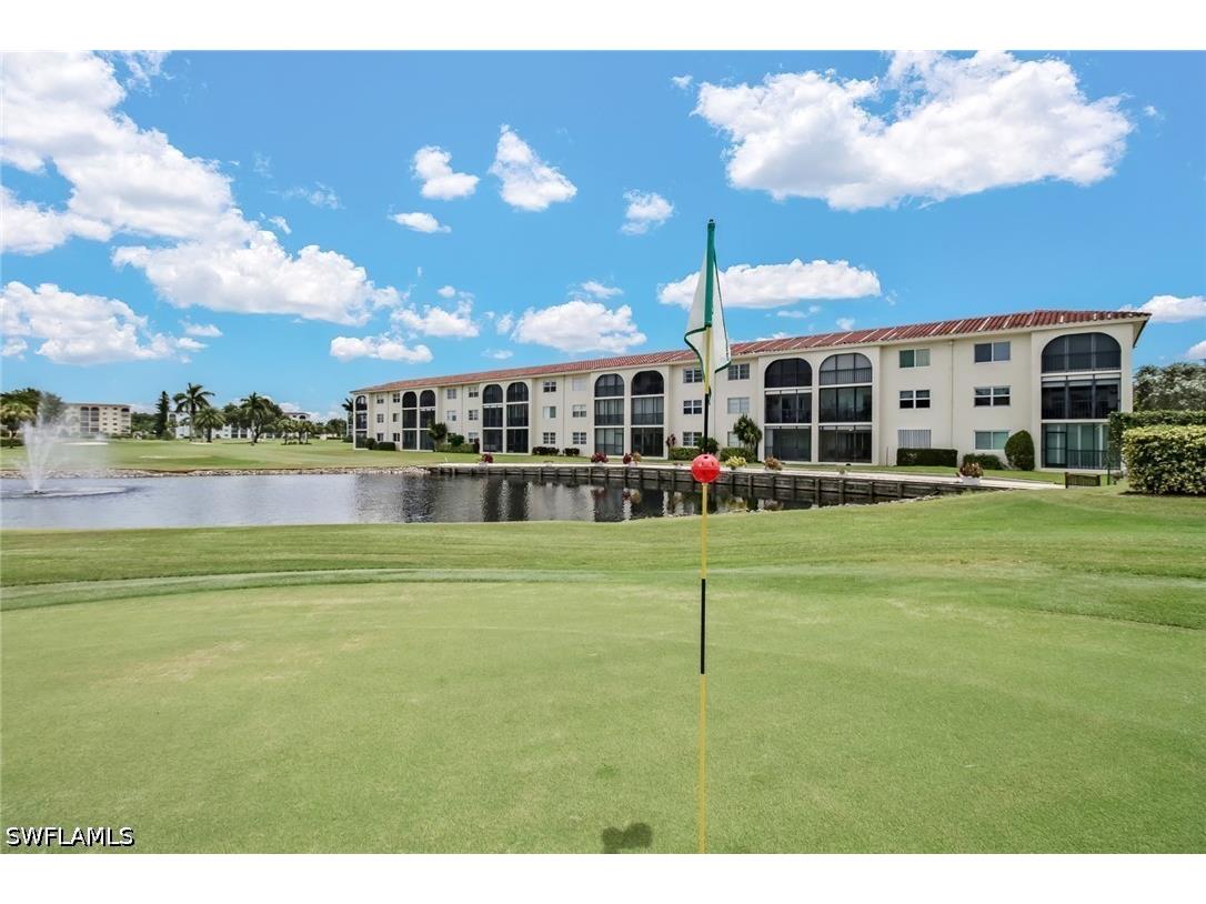 49 High Point Circle S #102 Naples FL 34103 226016205 image20