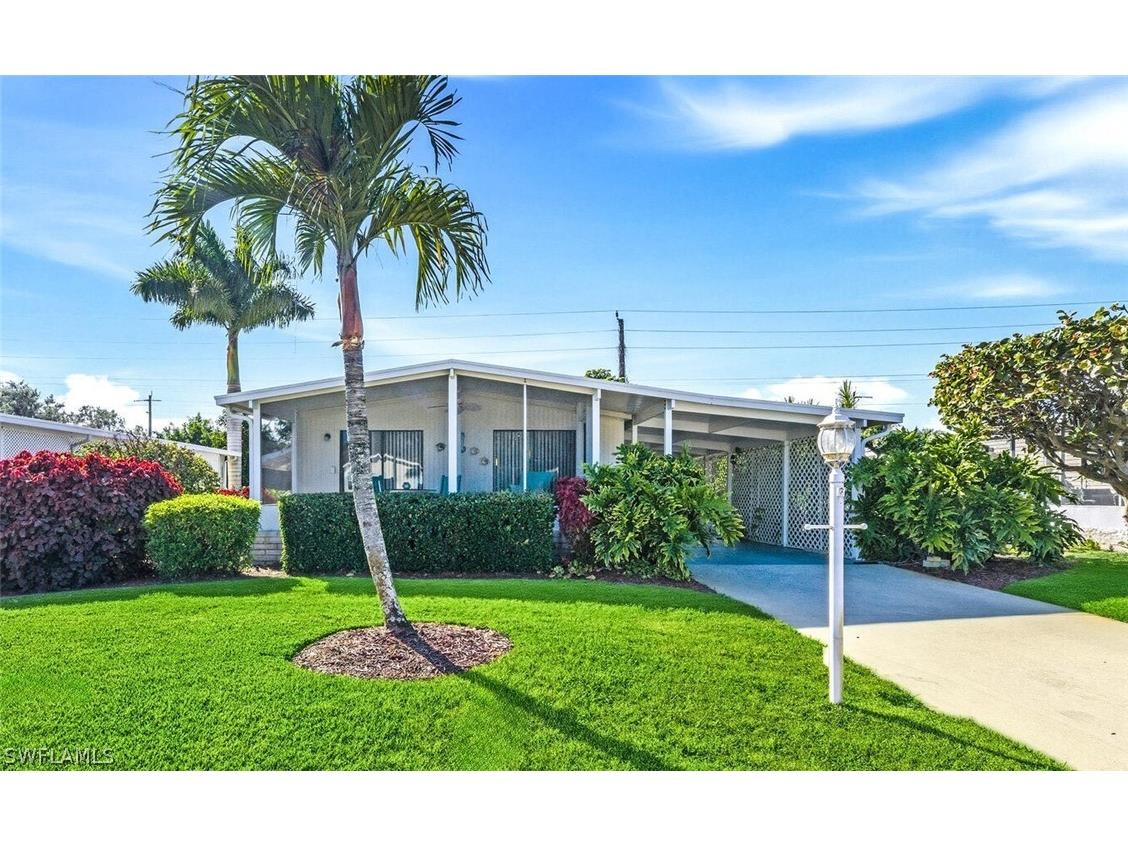 49 Le Mans Drive Naples FL 34112 226005875 image1