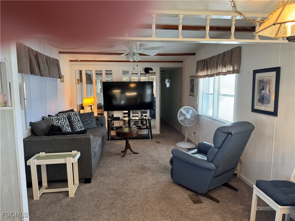 49 Poinsettia Drive Fort Myers FL 33905 2025022445 image3