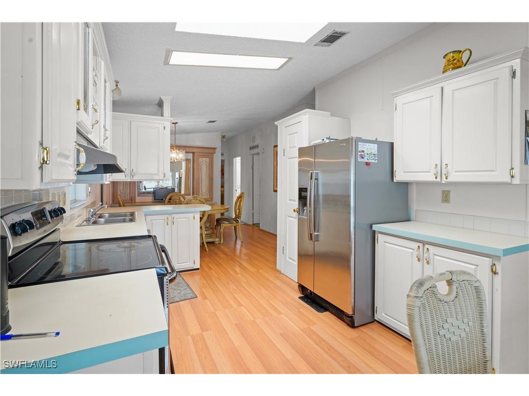 49 Turquoise Avenue Naples FL 34114 225042917 image8