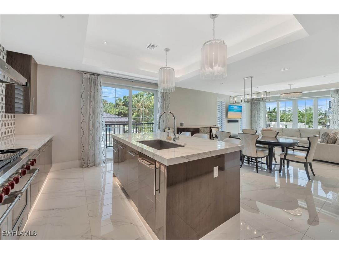 490 5th Street S #101 Naples FL 34102 225071397 image18