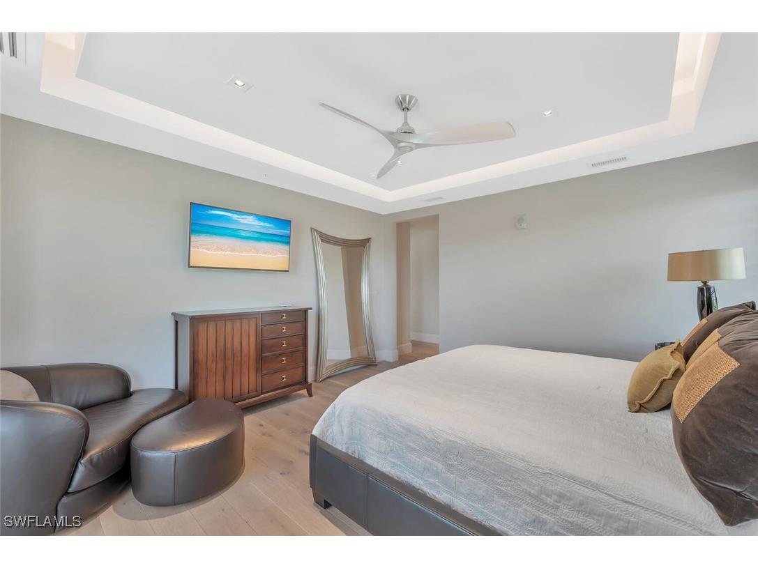 490 5th Street S #101 Naples FL 34102 225071397 image35