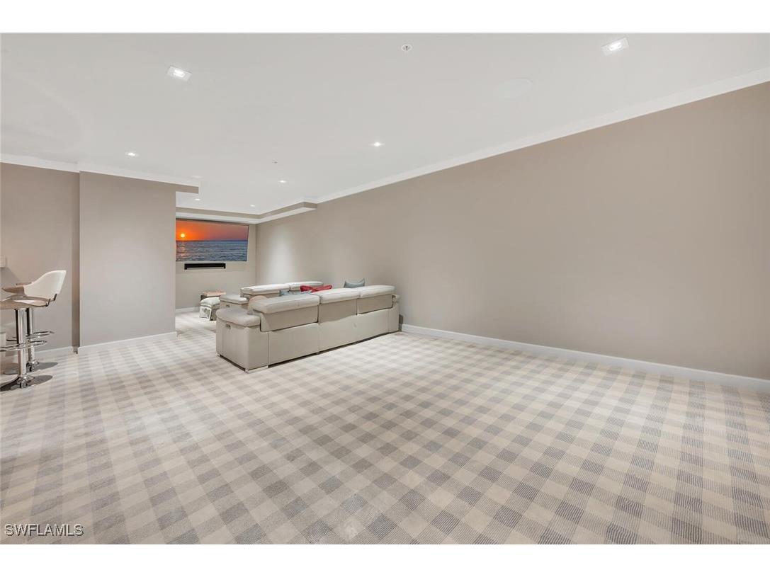 490 5th Street S #101 Naples FL 34102 225071703 image42