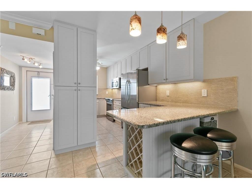 490 Broad Avenue S #H490 Naples FL 34102 226017353 image3