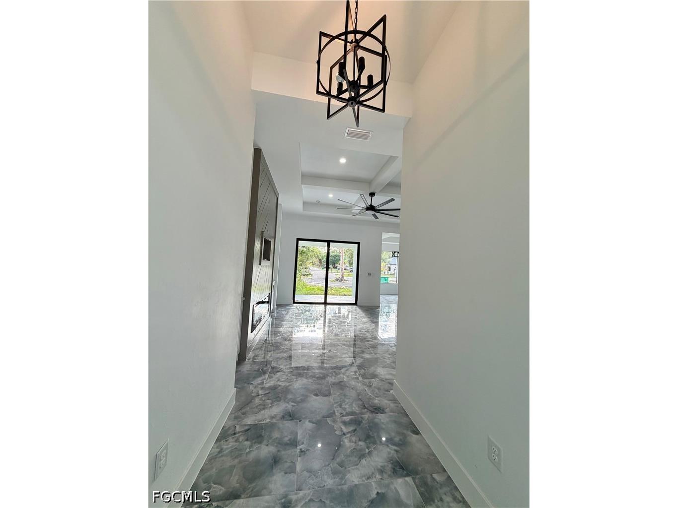 490 Christopher Court Labelle FL 33935 2026019273 image2