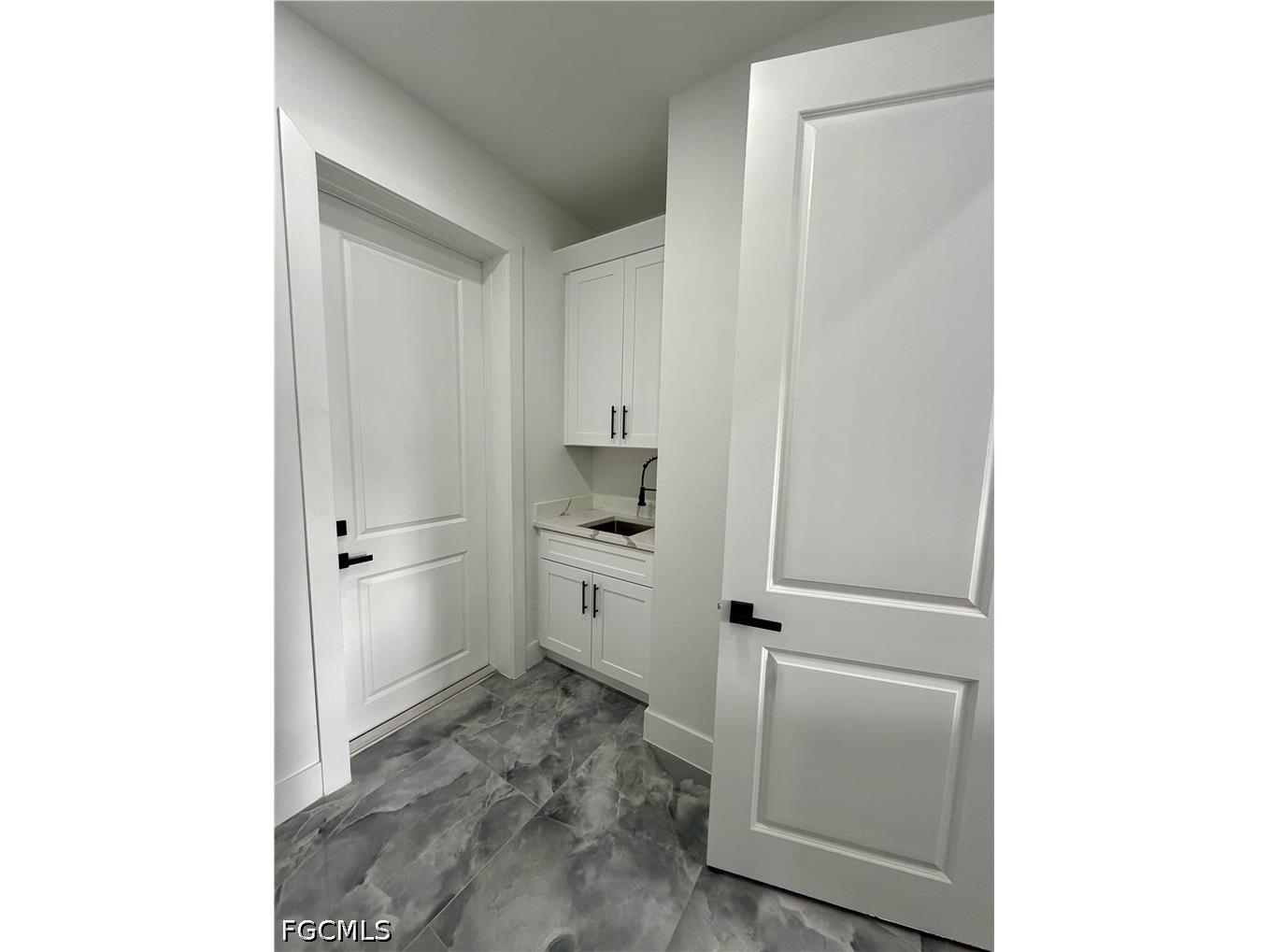 490 Christopher Court Labelle FL 33935 2026019273 image7