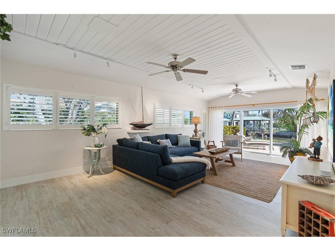 490 Randy Lane Fort Myers Beach FL 33931 225078800 image12